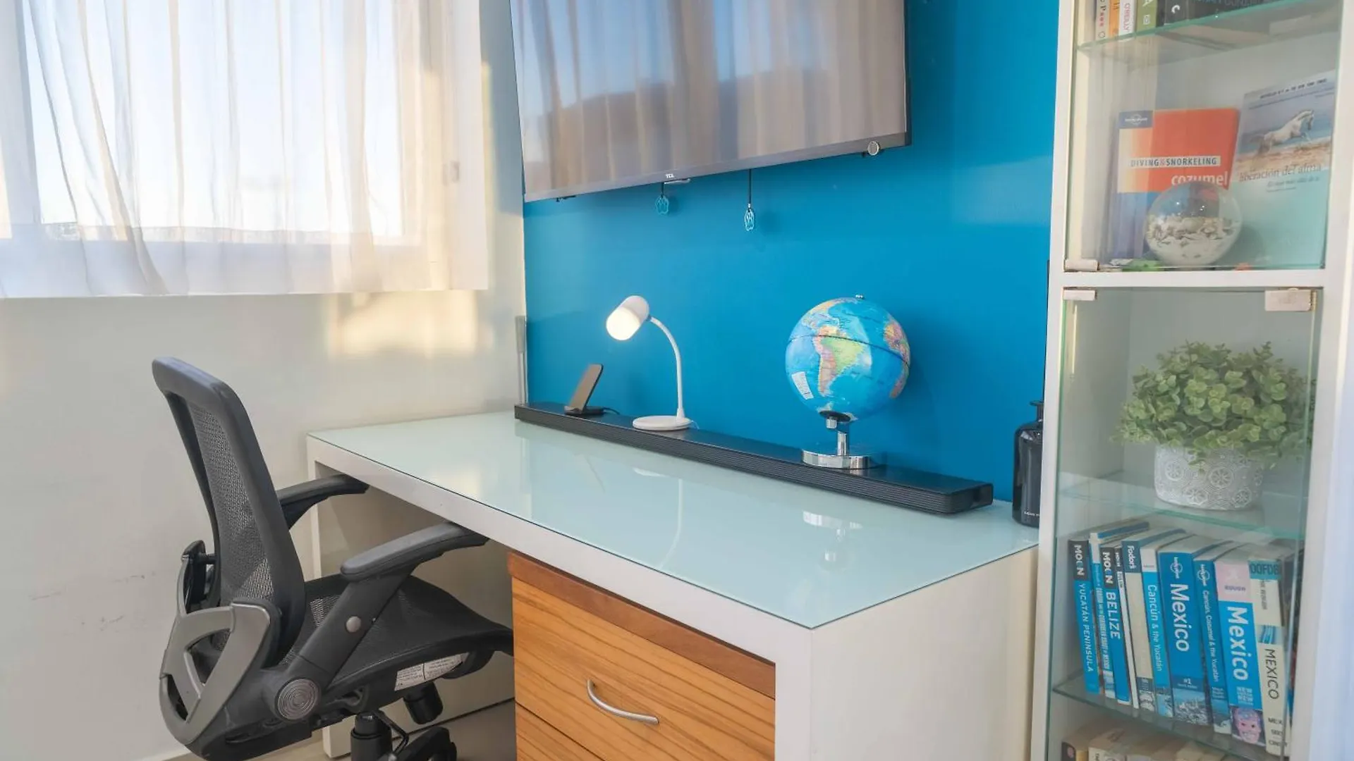 Apartment Luxury 4 Bedroom Penthouse With Private Jacuzzi Steps From Hotel Zone Cancun